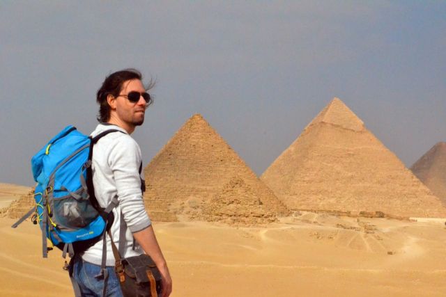 Wyspa petroglifów: 10 lat badań w egipskiej oazie -wykład on-line dr. P. Polkowskiego